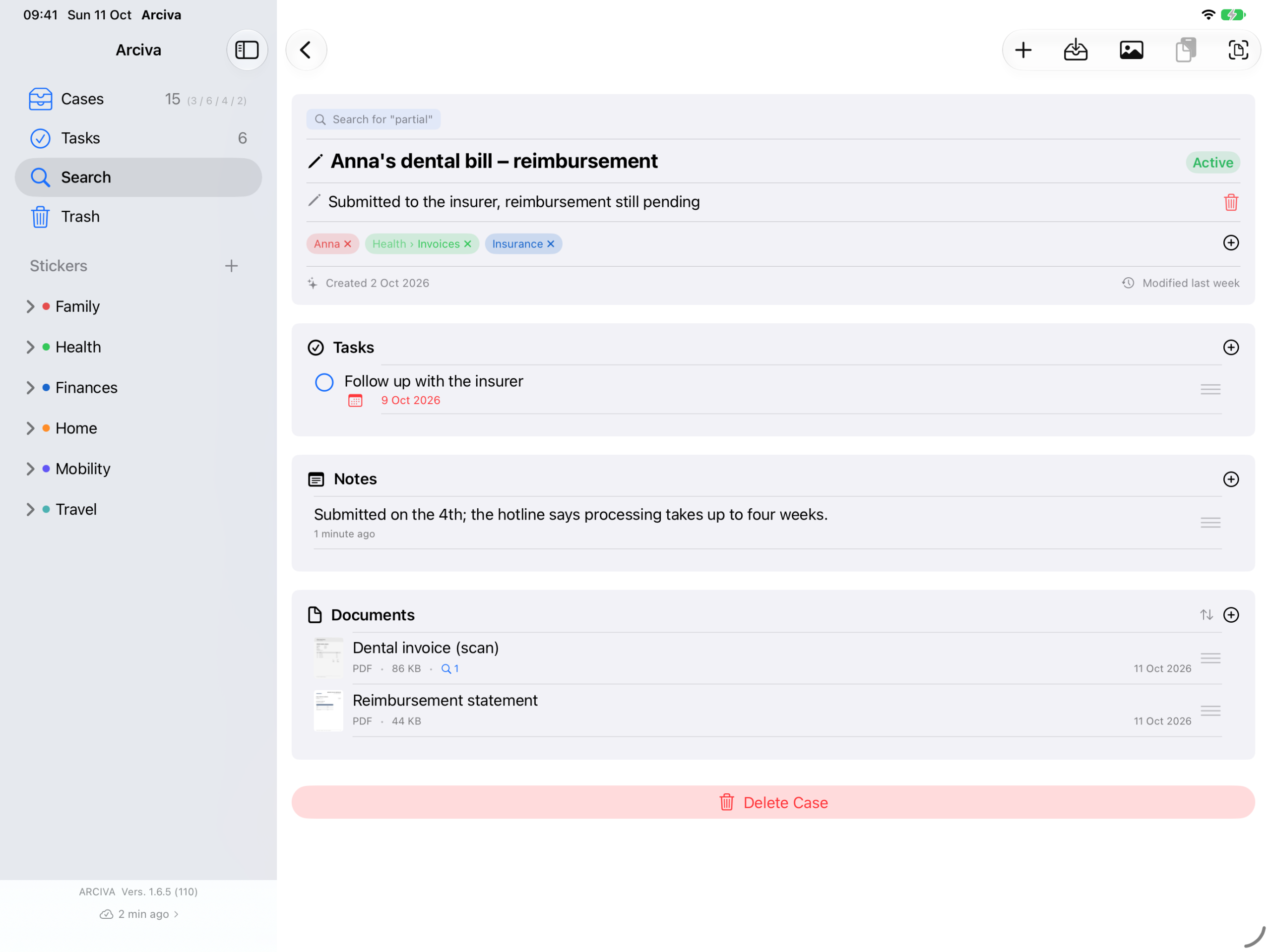 Arciva on the iPad: a case opened from the search, the document “Dental invoice (scan)” marked with its hit count, the second one unmarked.