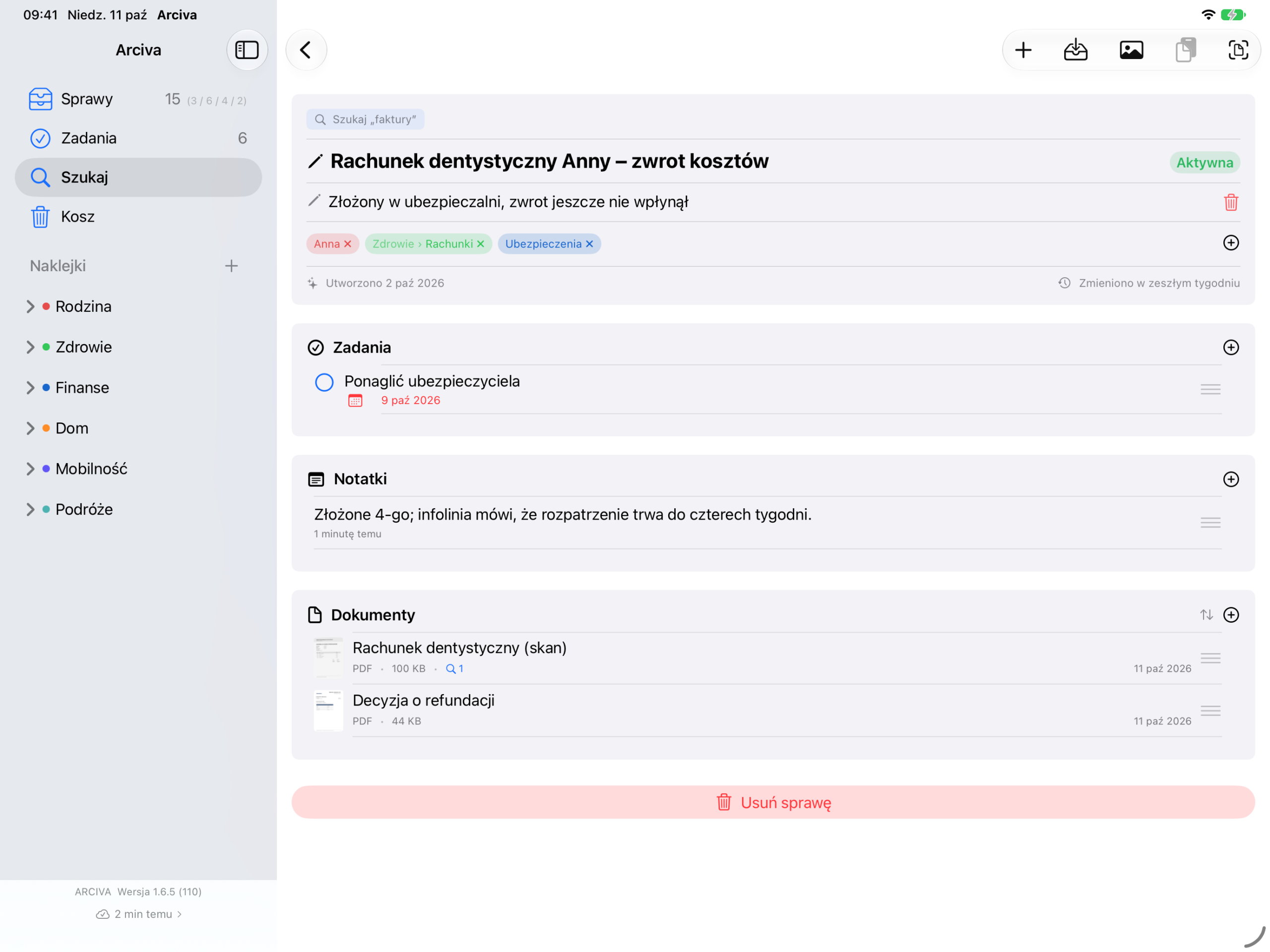 Arciva na iPadzie: sprawa otwarta z wyszukiwania, dokument „Rachunek dentystyczny (skan)” z zaznaczoną liczbą trafień, drugi bez oznaczenia.